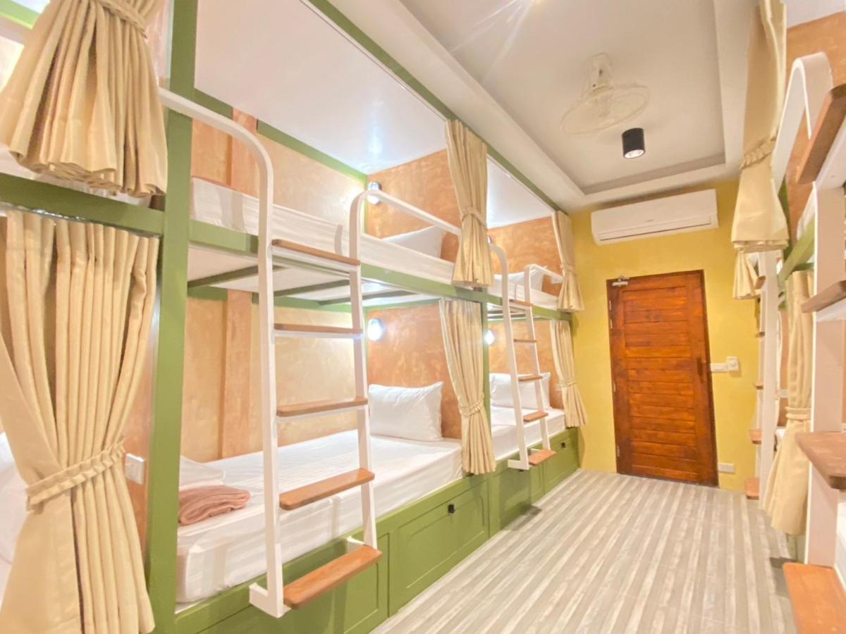 Sierra Hostel Nai Yang Beach Eksteriør bilde